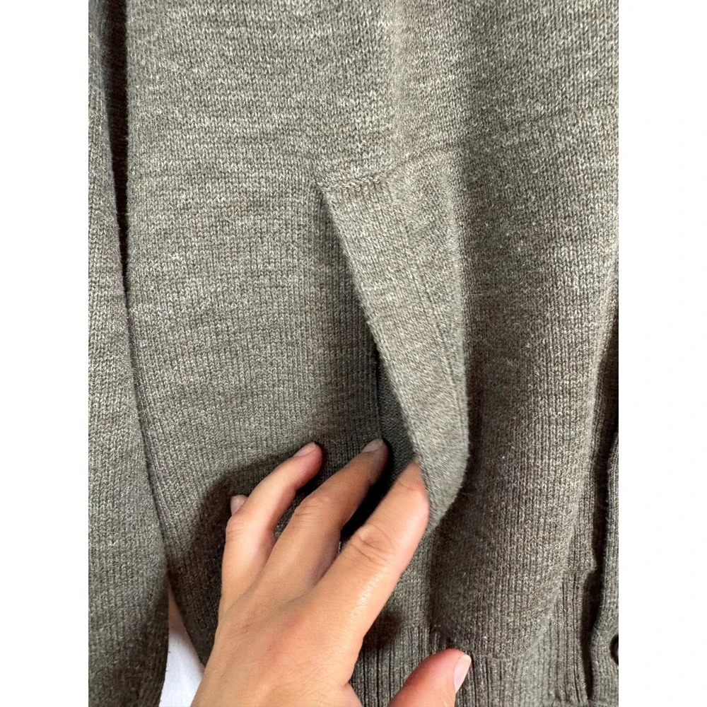 Minimalist Banana Republic Mens Large Cardigan Green Button Mock Neck Sweater